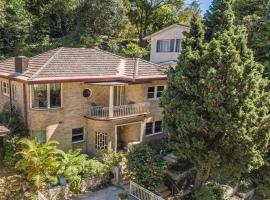 Gracious 1930s Art Deco House, hotel a Gosford