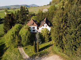 Gästehaus Kaltenbach, B&B i Staufen im Breisgau