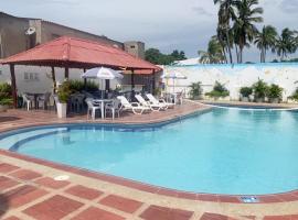 Hotel la Sierra Riohacha II、リオアチャのホテル