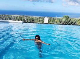 Villa La Rosa with Spectacular view of Ocho Rios, hotel Ocho Riosban