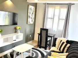 Elegant 1br Milimani - Fast Wifi