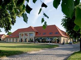 Remise & Westflügel Schloß Stolpe, hotell i Stolpe auf Usedom