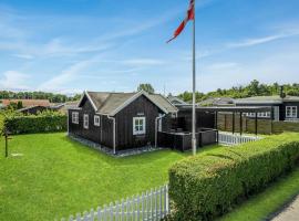 Awesome Home In Nyborg With Wifi، فندق في نيوبورغ