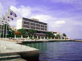 Spetses में, होटल Spetses Hotel