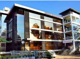 Airport Cochin Grand Residency , NEDUMBASSERY, hotel di Angamaly