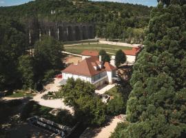 Domaine de Neuvon, hotel com piscinas em Plombières-lès-Dijon