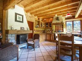 Chalet 10 pers à La Clusaz - 5 ch - Calme - Cheminée - Animaux admis - Parking - FR-1-437-73