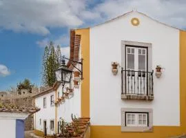 Casa de S. Thiago de Obidos