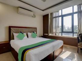 Rotano Glitz Inn - Glitz Inn Calicut، فندق في كوجيكود