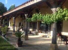 Domaine des Granges Neuves โรงแรมที่มีสปาในConfrançon