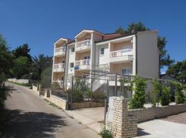 Apartments Mia, hotell sihtkohas Stari Grad