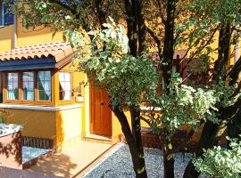 La casita de Chefy (Ajo) Nuevo chalet vacacional, готель у місті Ахо