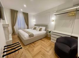 Bellagio Luxury Suites Apartments, hotel u gradu Belađo