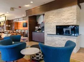 Fairfield Inn and Suites by Marriott Potomac Mills Woodbridge