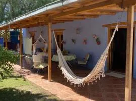 El Rancho Azul, casona antigua con piscina