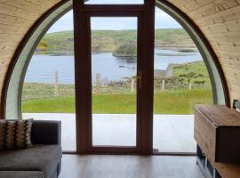 Fairhead Glamping Pods, tapak glamping di Ballycastle