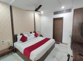 Hotel Tamanna - 50 Meter from Golden Temple, hotel en Amritsar