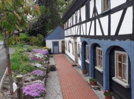 Haus zur alten Bimmelbahn: Kurort Jonsdorf şehrinde bir daire