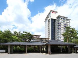 草津温泉樱井酒店(Hotel Sakurai)，位于草津的带泳池的酒店