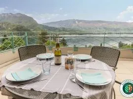 L'Hermitage, 4 appartements avec terrasse, vue lac, parking et PISCINE, LLA Selections by Location Lac Annecy