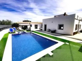 Casas Caiado Two Houses with swimming POOL