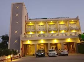 Hotel Mukut Mani, hotel di Mathura