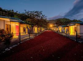 Coffee Pickers Village By Hacienda Orosi, hotel a Cartago