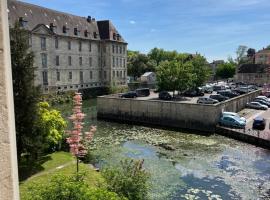 Détente et vue exceptionnelle à L'appart' de Charles, budjettihotelli kohteessa Dole