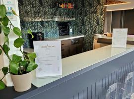 Hôtel Solana, Niort Est MendesFrance，尼奧爾的飯店