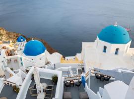 Luxus VIP Suites, villa in Oia