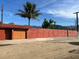 casa piscina jardim Ubatuba