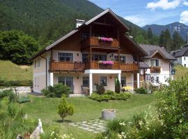 Apartmenthaus Simmer, hotel Obertraunban