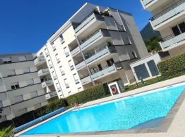 Superbe appartement en résidence avec piscine., hotel u gradu 'Albertville'