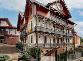 Hotel Boutique Refael, hotel u gradu Truskavets