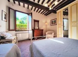 Il Bacio Del Sole San Gimignano Apartments