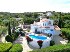 Luxury Casa da Fonte - Private Heated Pool, ξενοδοχείο στο Φάρο