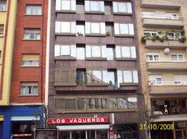 Hostal Álvarez, guest house in Oviedo