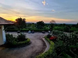 ศูนย์อบรม Greatland Glamping Khao Yai Resort