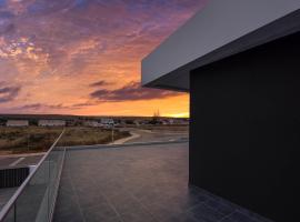 Sunset House, hotell i Vila do Bispo