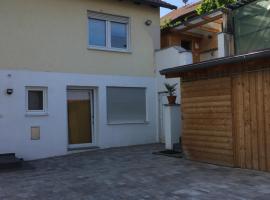 Ferienwohnung in Wiesent-gerne Handwerker/Monteure, ξενοδοχείο σε Wiesent