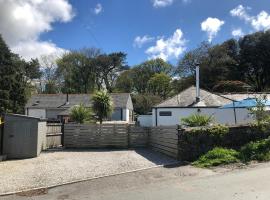 UNIQUE CORNISH COTTAGE CONVERSION Central location, hotel en Redruth