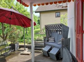 Nagoldtal - große Fewo mit Terrasse โรงแรมในนาโกลด์