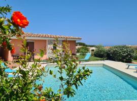 Gallura Dream villas, hotel em Budoni