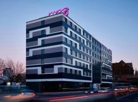 Moxy Berlin Ostbahnhof, khách sạn ở Berlin