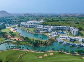 JW Marriott Hotel Bengaluru Prestige Golfshire Resort & Spa โรงแรมสำหรับครอบครัวในบังกาลอร์