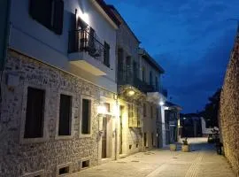 Casa en el Lago -Luxury apartments in the historical center of Ioannina