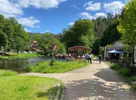 Pension Sternschnuppe, Treseburg Harz, unmittelbar am Wasser, מלון בטאלה