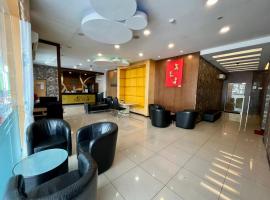 Eight Days Boutique Hotel - Impian Emas, hotel v destinaci Skudai