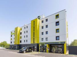 Viesnīca B&B HOTEL Rennes Parc Expo Aéroport pilsētā Brū