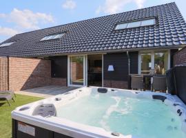 Erve Mulder vakantiehuis met eigen jacuzzi en eigen sauna、Weerseloの格安ホテル